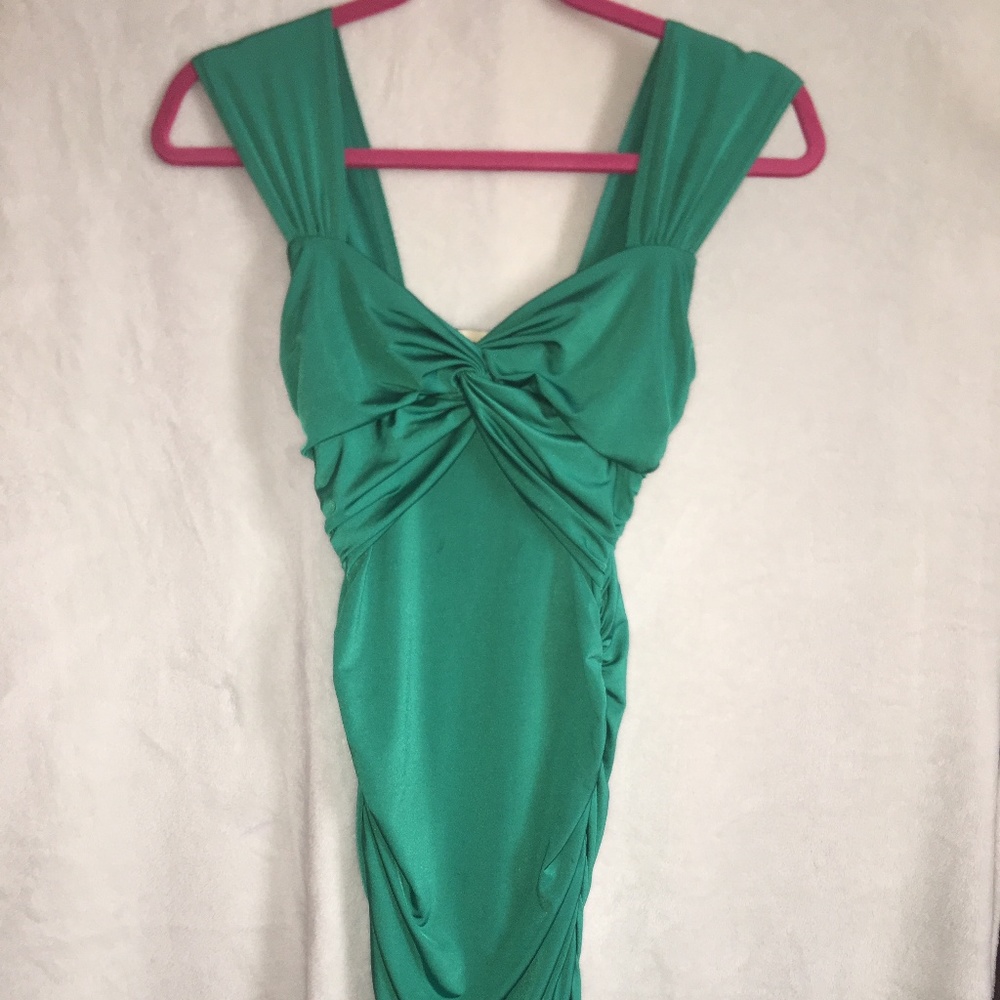 Hourglass, Emerald